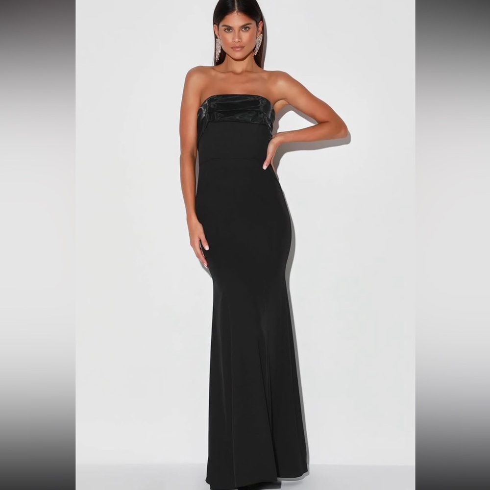 LULUs Black Strapless Dress Gown Size Small New with Tags